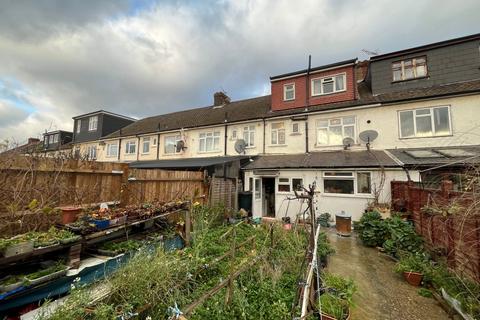 60 Newark Crescent, London, NW10 7BA