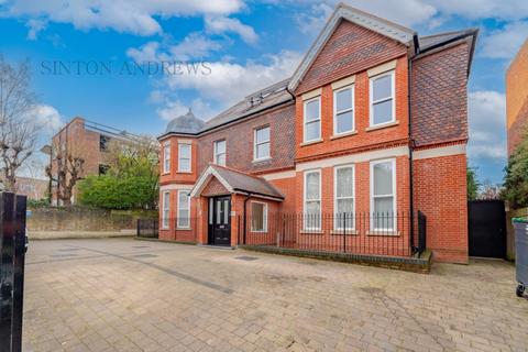 3 bedroom flat for sale, 60 Eaton Rise, Ealing, W5