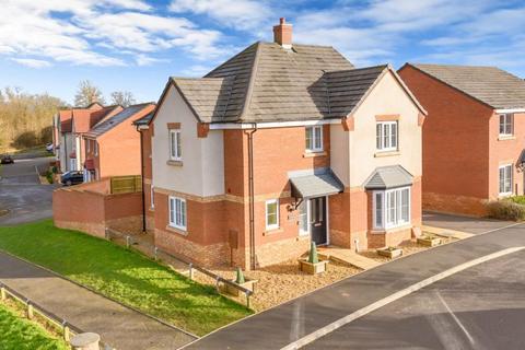 4 bedroom detached house for sale, Stone Drive, Shifnal