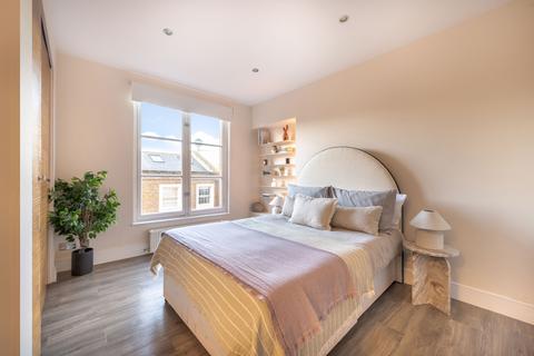 2 bedroom flat for sale, Thornbury Court, 36-38 Chepstow Villas, London