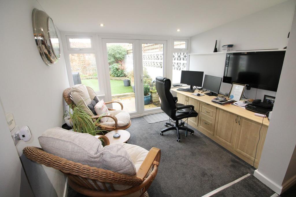 Study/sunroom