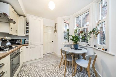 1 bedroom terraced house for sale, Belsham Street, London E9