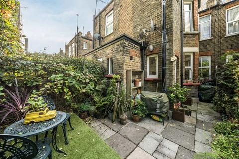 8a Belsham Street, London, E9 6NG