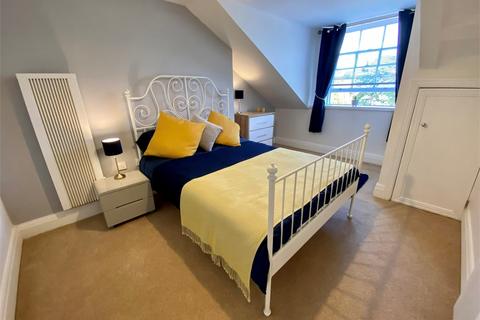 1f The Esplanade, Sunderland, SR2 7BQ