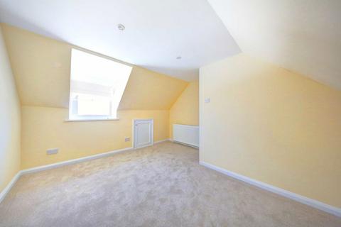 2 bedroom terraced house for sale, Wades Lane, Teddington TW11