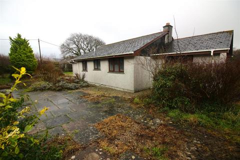 2 bedroom detached bungalow to rent, Carkeel, Saltash