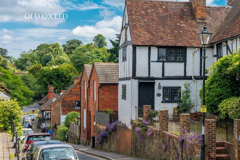 5 bedroom detached house for sale, 6 Beadles Lane, Oxted RH8