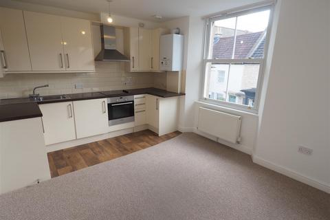 1 bedroom apartment to rent, The Avenue, Bath