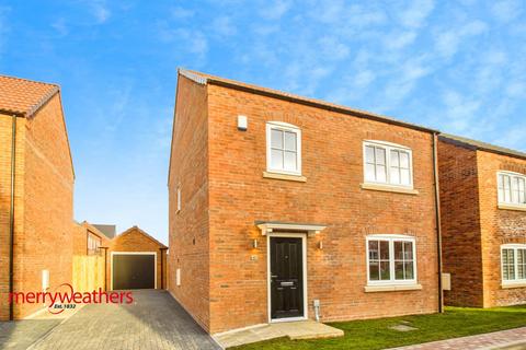 4 bedroom detached house to rent, Lapwing Close, Beckingham