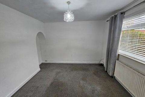 2 bedroom semi-detached house to rent, Norville Avenue, Manchester