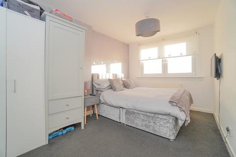 27 Braehead Road, Clydebank, G81 6PQ