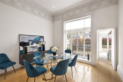 2 bedroom duplex for sale, Eaton Place, London, SW1X