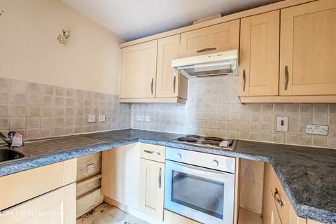32 Marathon Way, London, SE28 0JH