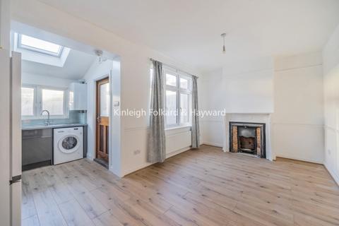 4 bedroom house to rent, Lynwood Road London SW17