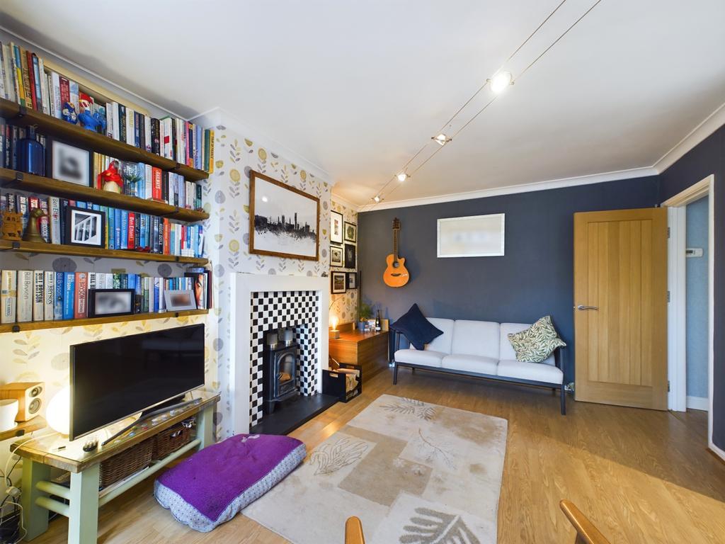 Cam02023 g0 pr0112 still029