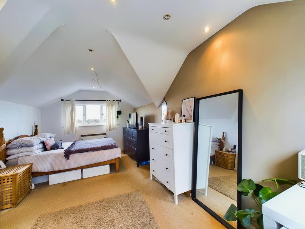 Cam02023 g0 pr0112 still002