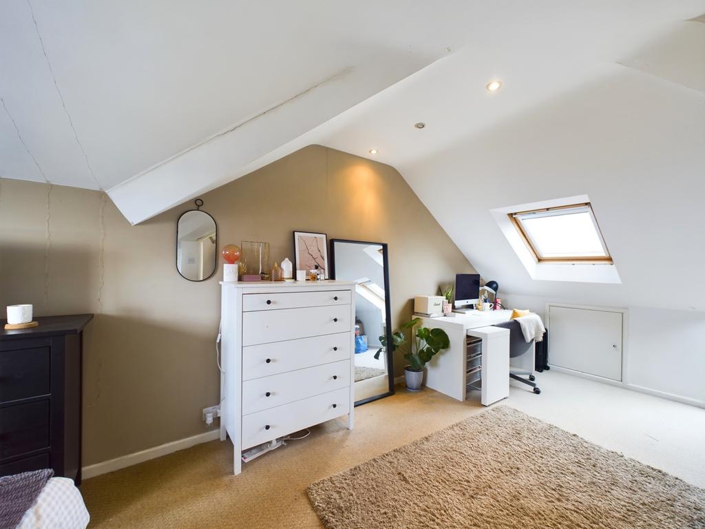 Cam02023 g0 pr0112 still005