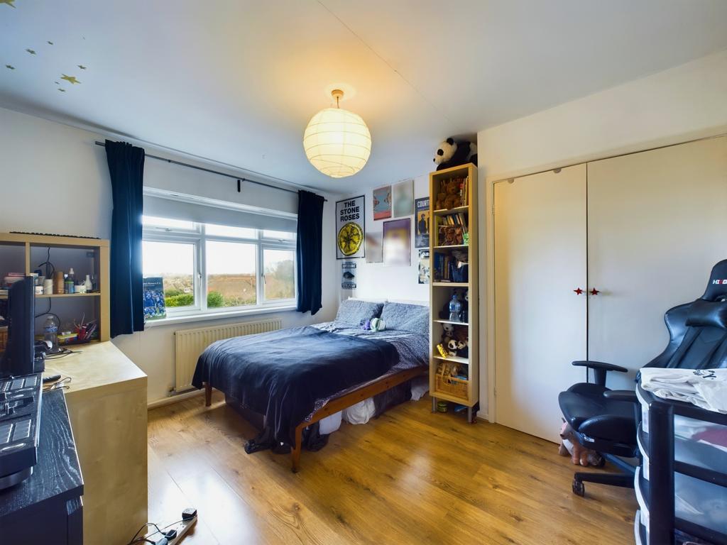 Cam02023 g0 pr0112 still014