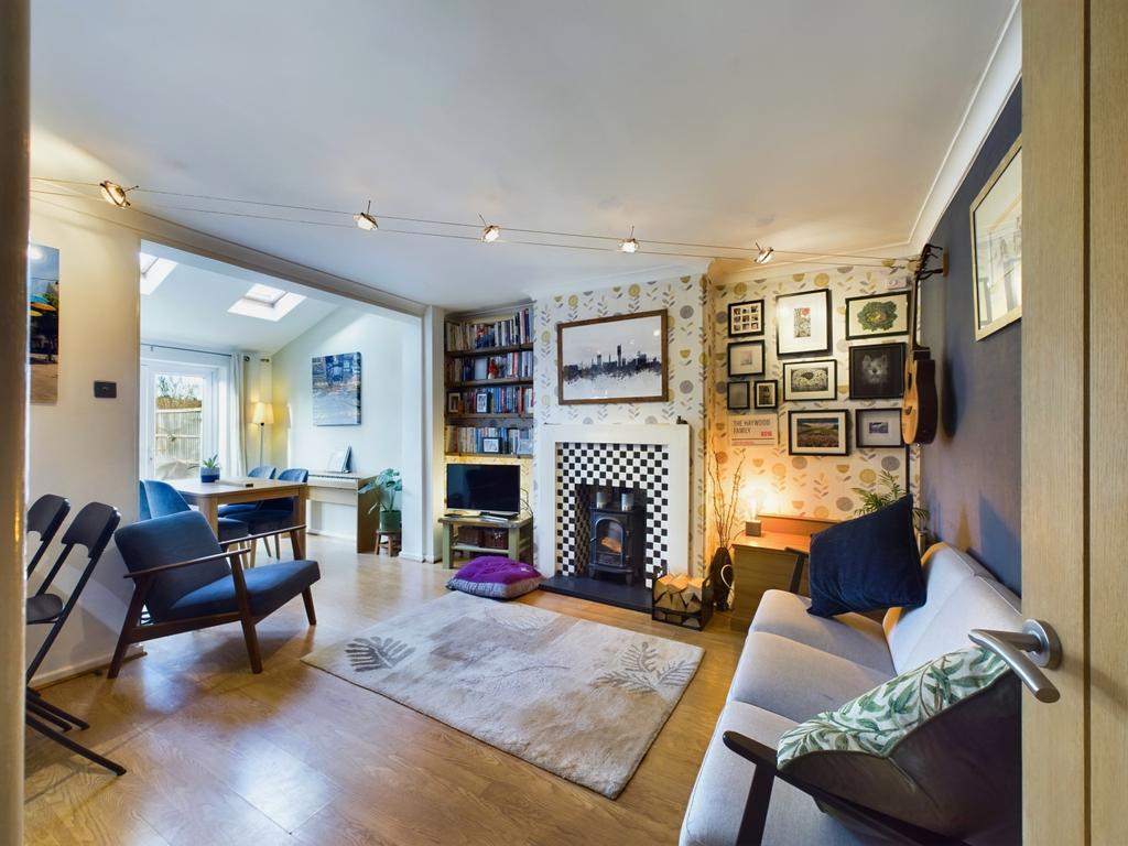 Cam02023 g0 pr0112 still026