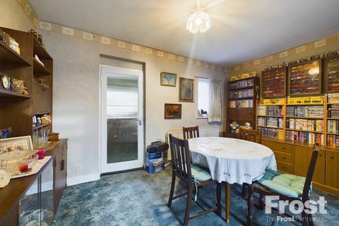 47 The Drive, Feltham, TW14 0AQ