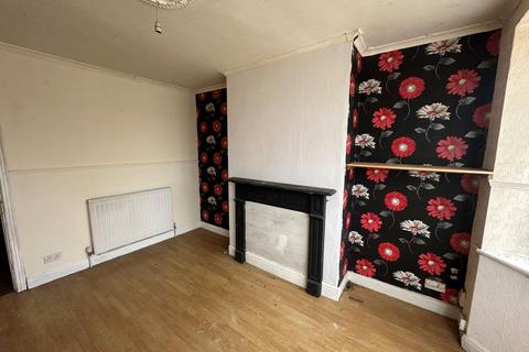 3 bedroom semi-detached house for sale, 18 Weston Avenue, Tividale, Oldbury, B69 1UB