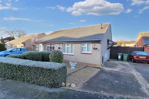 2 bedroom semi-detached bungalow for sale, Nursery Hollow, Glen Parva