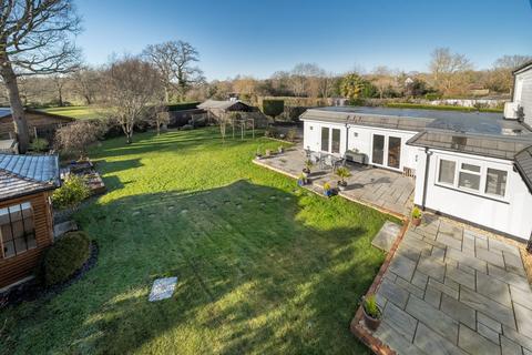 5 bedroom detached house for sale, BISLEY