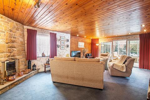 10 Rushley Avenue, Sheffield, S17 3EP