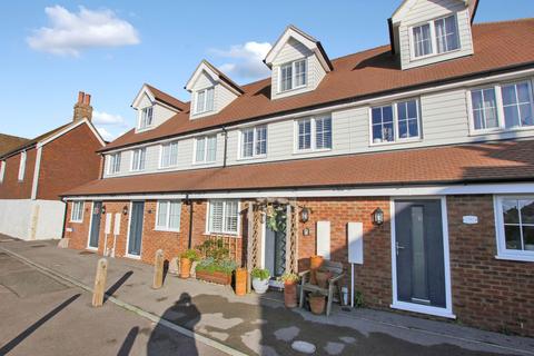 3 bedroom terraced house for sale, Bleak Road, Romney Marsh TN29