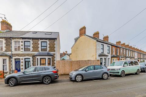 2 bedroom semi-detached house for sale, Wyndham Road, Cardiff CF11