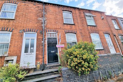 2 bedroom terraced house to rent, Queens Road, Nuneaton