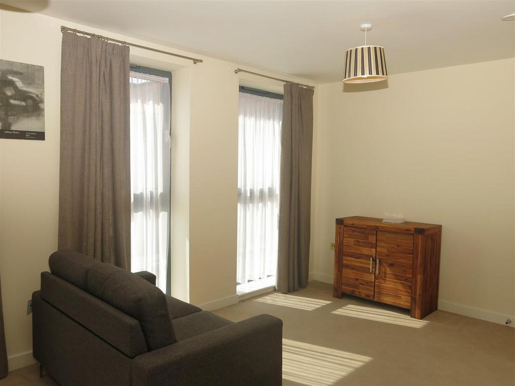 Photo 02
