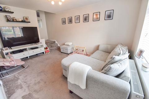 2 bedroom end of terrace house for sale, The Tideway, Rochester, ME1