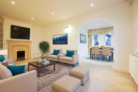 undefined, Warwick Mews, Warwick Road, Stratford-Upon-Avon
