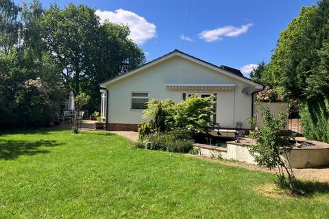 3 bedroom bungalow for sale, Bull Lane, Chalfont St. Peter, Gerrards Cross, Buckinghamshire