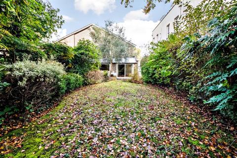 26 Crescent Wood Road, London, SE26 6RU