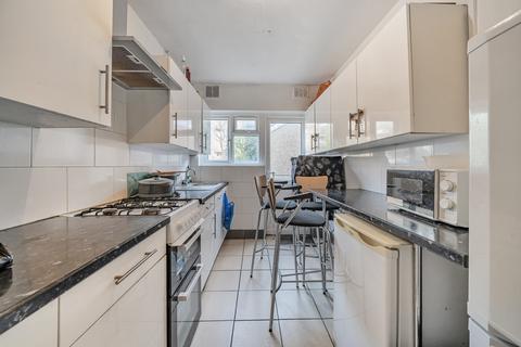 3 bedroom terraced house for sale, Clarendon Rise, London