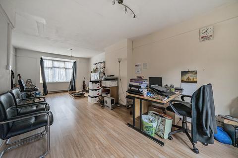 3 bedroom terraced house for sale, Clarendon Rise, London