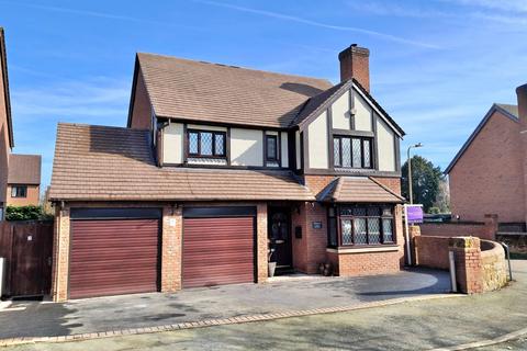 4 bedroom detached house for sale, Manor Farm Drive, Hinstock, TF9