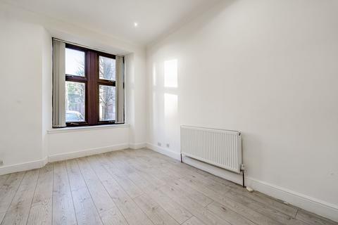 2 bedroom flat for sale, 113 Inglefield Street, Flat 0/2, Govanhill, Glasgow, G42 7PY