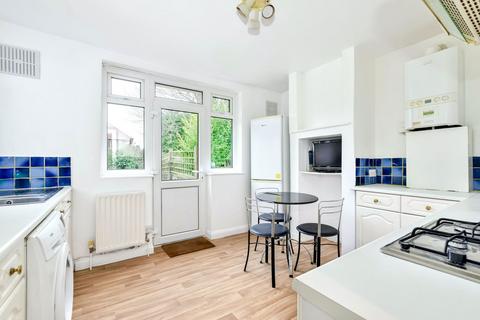 2 bedroom ground floor flat for sale, Lloyd Court, Pinner HA5