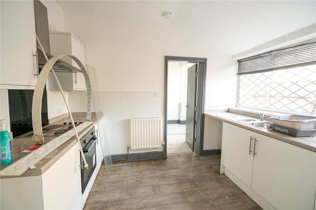Kitchen (2)