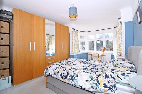 75 Wickham Way, Beckenham, BR3 3AH