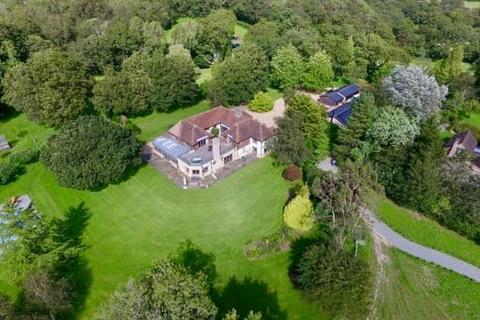 Farm for sale, Blackdon Hill, Eridge Green, Tunbridge Wells, Kent, TN3