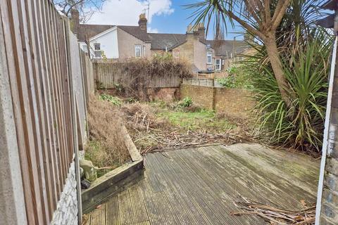 20 Glendale Road, Erith, DA8 1BP