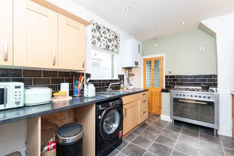 20 Glendale Road, Erith, DA8 1BP