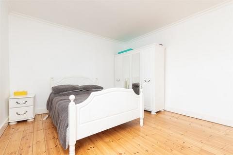 20 Glendale Road, Erith, DA8 1BP