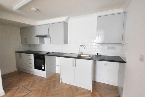 2 bedroom flat for sale, West End, Redruth