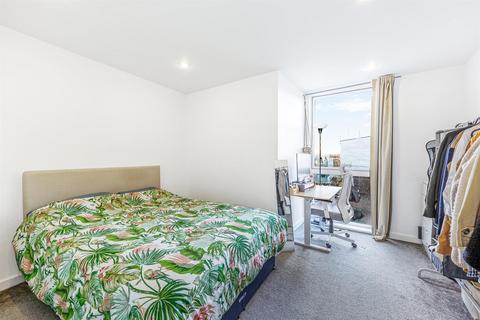 1 bedroom flat for sale, Rosemont Road, Acton