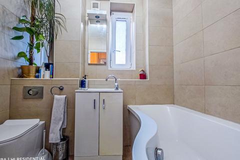 Flat 1, Macallister House Wrottesley Road, London, SE18 3UB